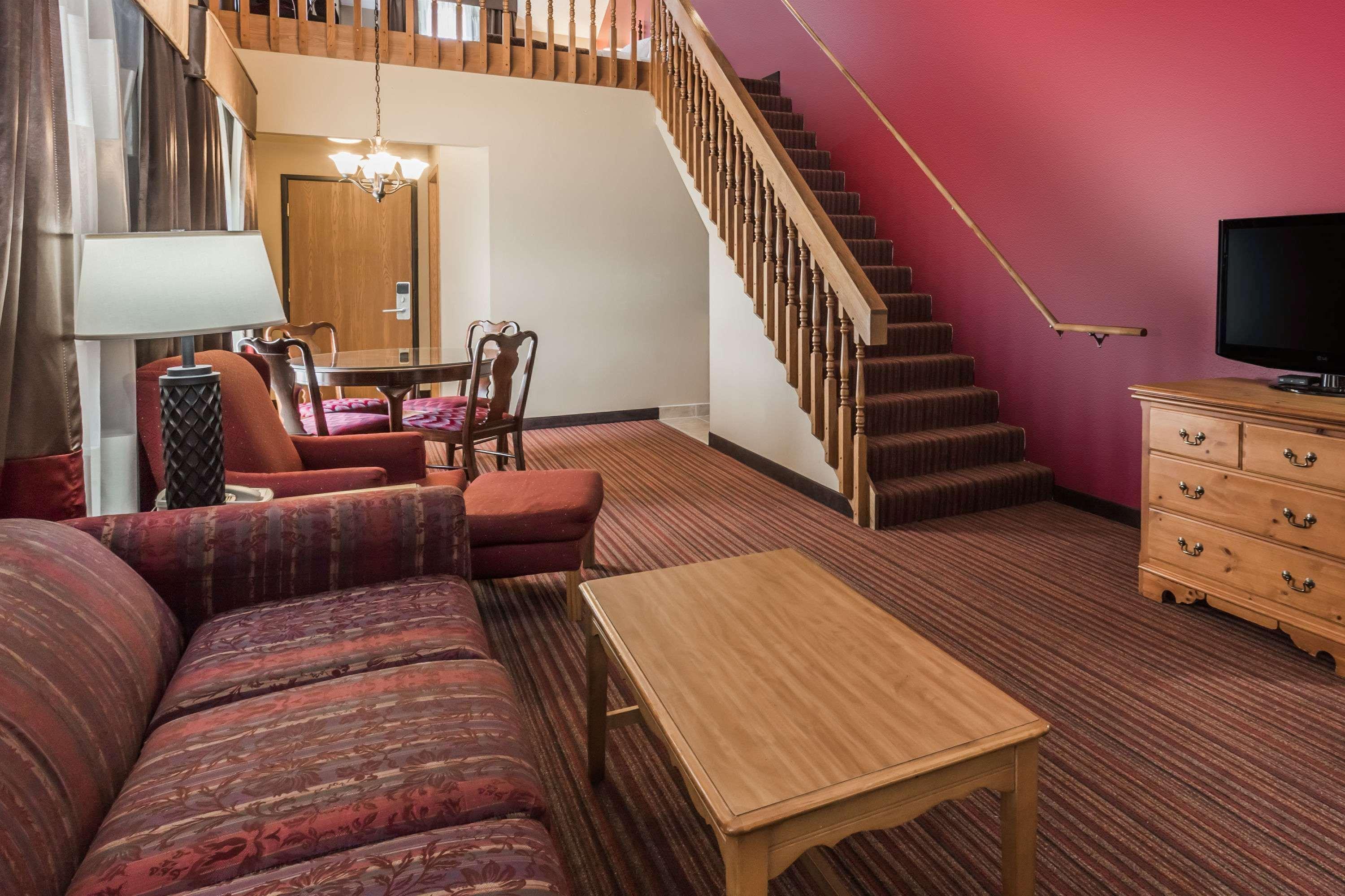 Baymont By Wyndham Mequon Milwaukee Area Hotel Exterior foto